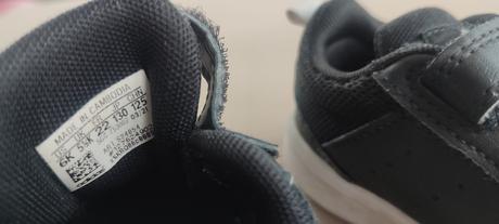 Adidas tenisky 22, adidas,22