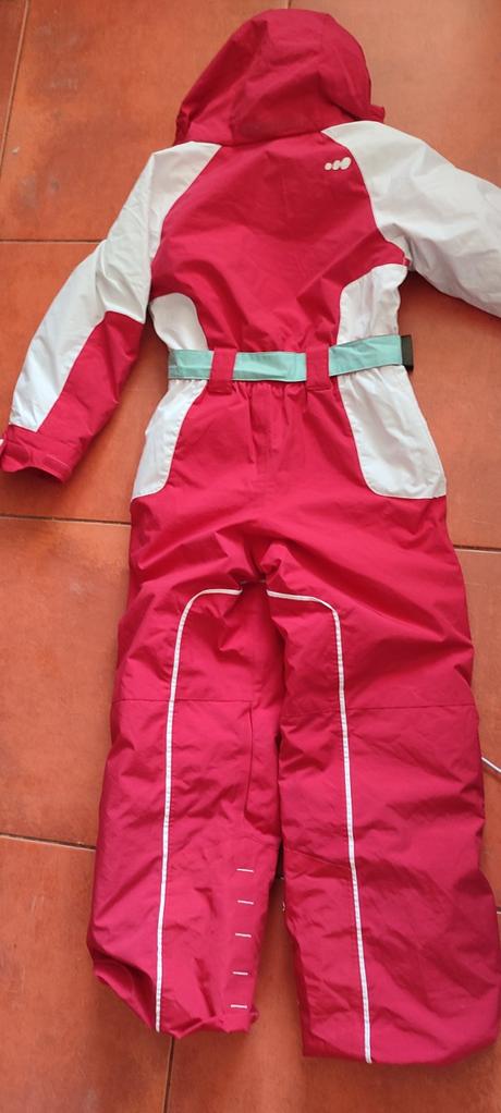 Overal do snehu, wedze,116