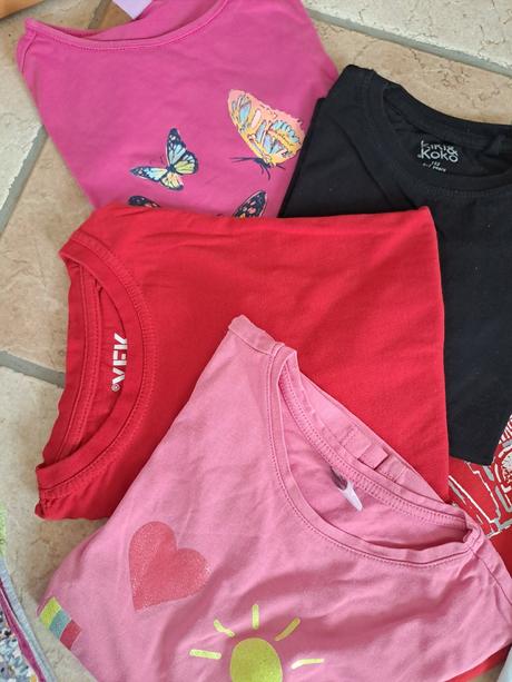 Mix oblečenia, 122–134