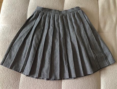 Čiernobiela károvaná skladaná sukňa s/m, s