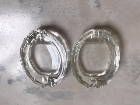 Sklenené mini popolníky 2 ks, 