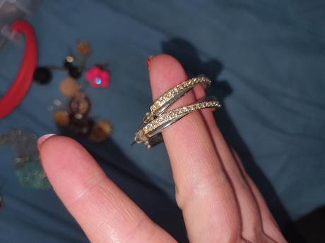 Rôzne nausnice 0.5 cent pár pozri ponuku cca 20 ks,