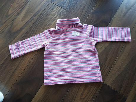 Krasne pasikove rolacikove tričko, 74