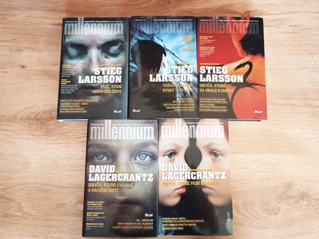 Knihy krimi/thrillery,