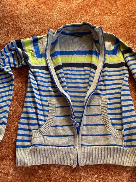 Sveter, lewro,146