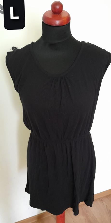 Tunika, atmosphere,m