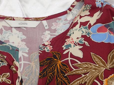 Kvalitna velmi pekna bluzka, 40