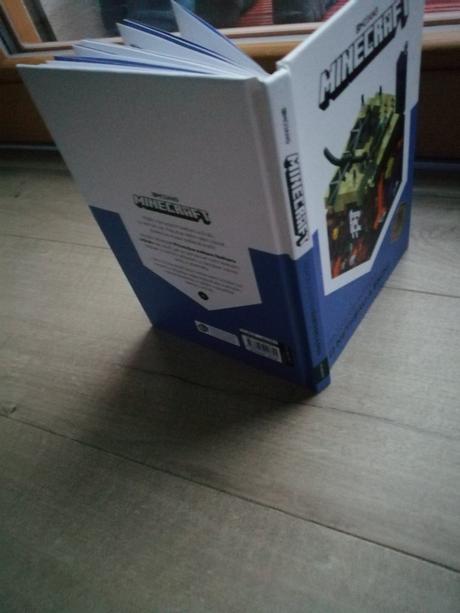 Kniha mineraft raz prečítaná,