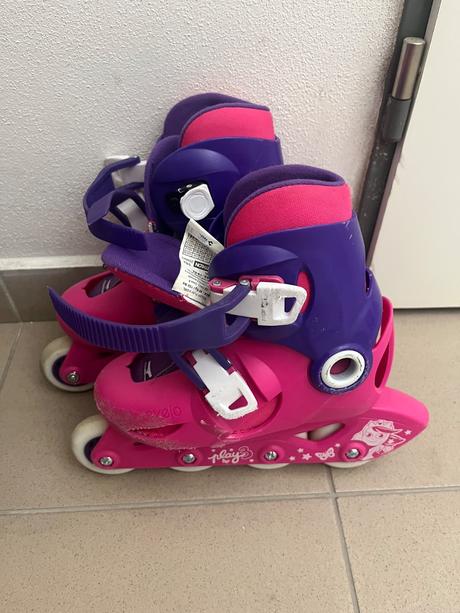 Dievcenske kolieskove korcule, 28