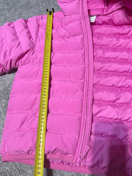 Zimna bunda, nike,140