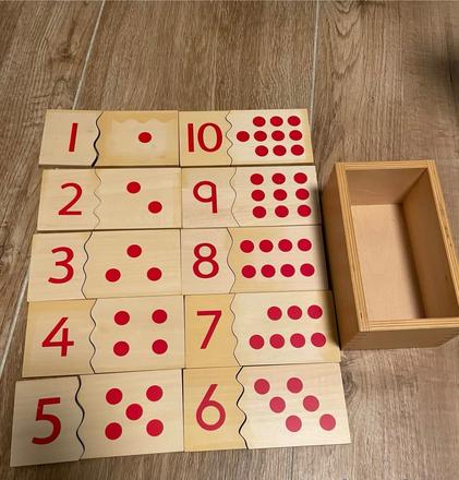 Montessori aktivita s cislami,