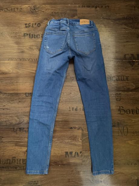 Elastické rifle, takko,146