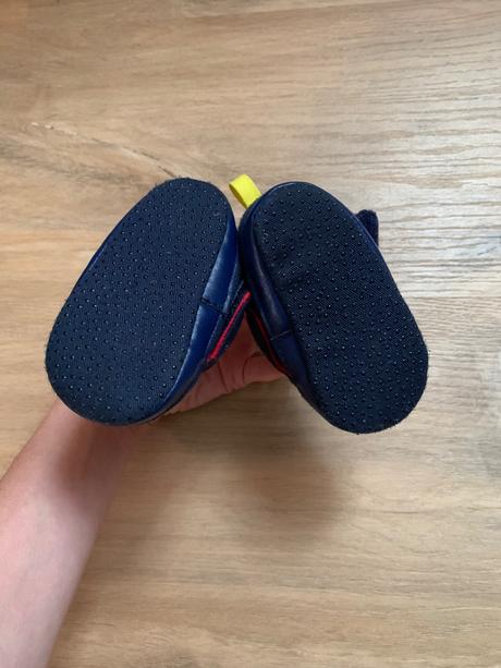 Papučky mickey mouse, 18