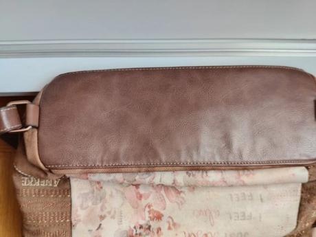 Anekke vacsia priestranna kabelka/crossbody, anekke