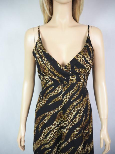 Kvalitné letné šaty rené derhy, 44