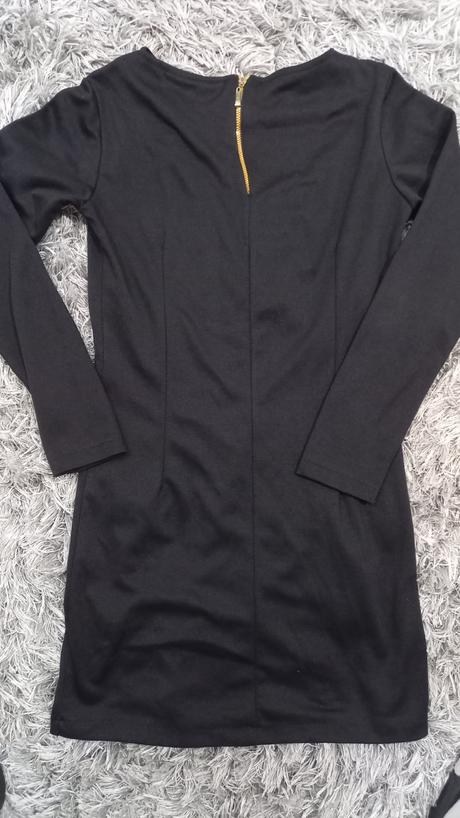 Puzdrove šaty s kožou nenosene, xs