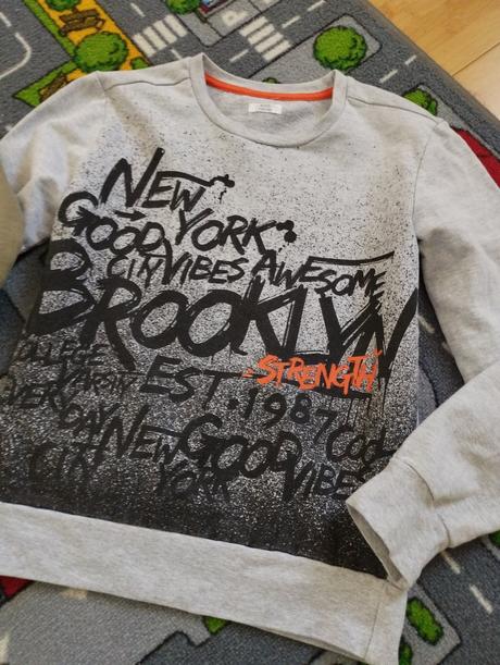 2x tenšie mikiny, 134