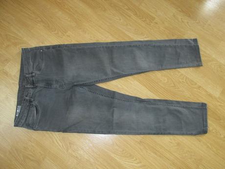 Šedé rifle v. l, george,l