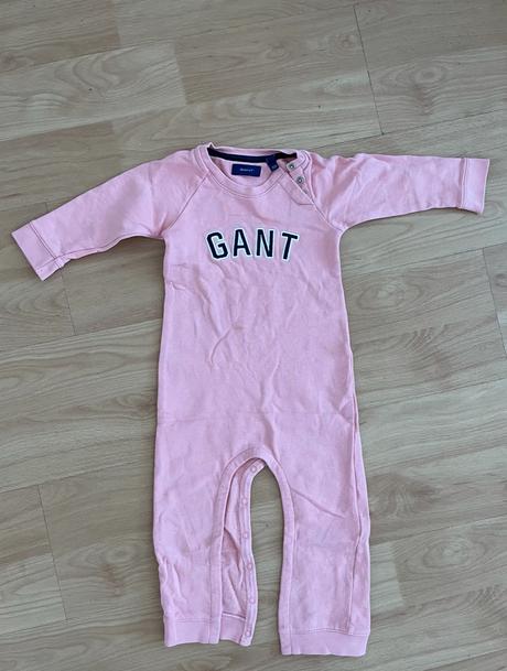 Body+bodynko na spanie gant, 68–80