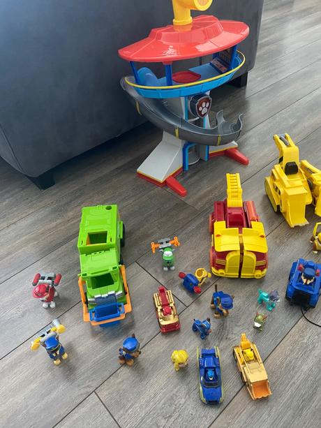 Paw patrol / labkova patrola centrala,
