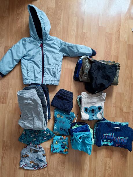 Balík oblečenia pre chlapca 3-4 roky, 104–116