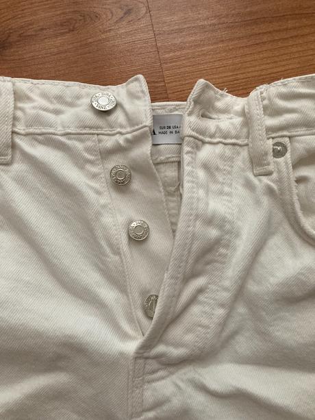 Zara biele denim šortky, zara,s