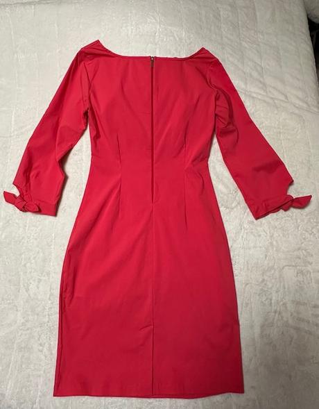 Krásne šaty v koralovej farbe zn. magenta, m