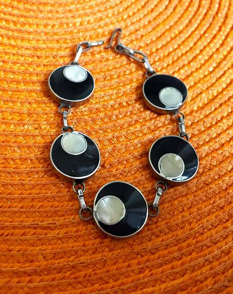 Sada perleťovej bižutérie, 