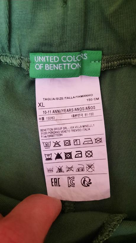 Kraťasy, benetton,146