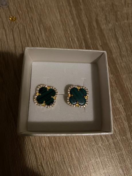 Luxusné náušnice pravé striebro s malachitom, 