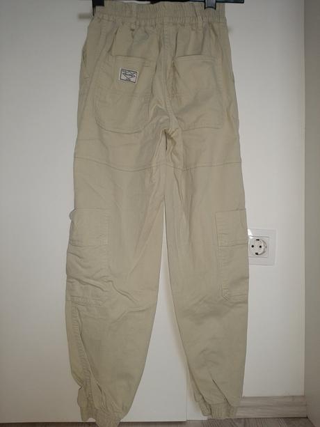 Nohavice, bershka,34