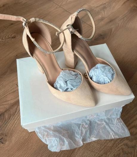 Lodičky béžové, 36