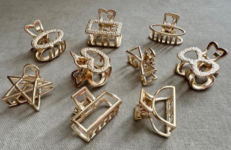 Zlaté štipce do vlasov, 