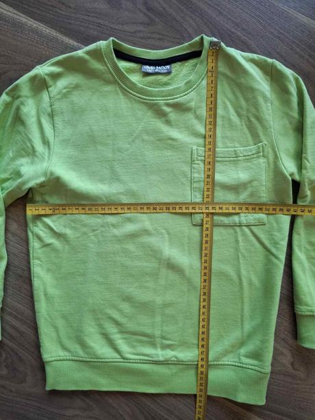 Krásne mikiny  134/140, 134