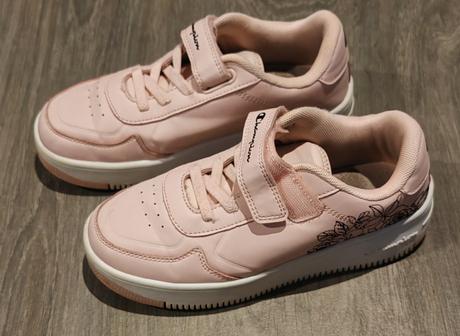 Tenisky, champion,35