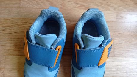 Tenisky, adidas,22