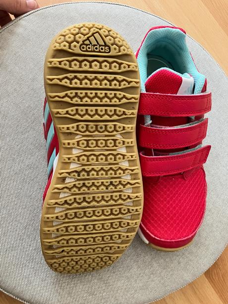 Tenisky - halovky  v.32, adidas,32