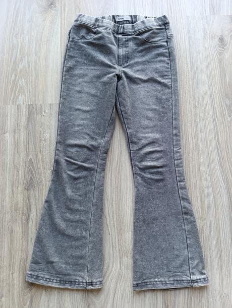 Dievčenské zvonové nohavice, sinsay,134