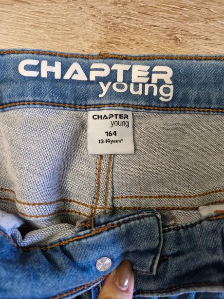 Šortky, chapter young,164
