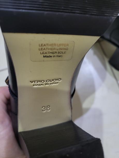 Čierne kožené poltopánky, 38