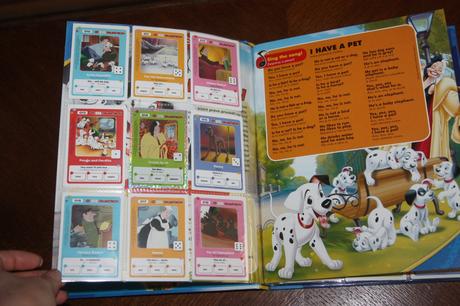 Disney kniha s kartami a cd s pesnickami, 
