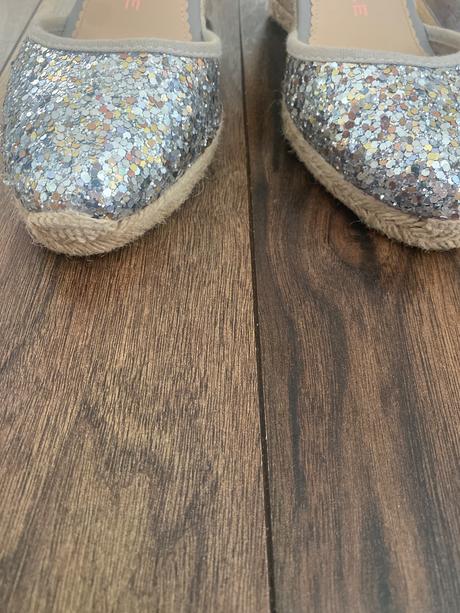 Letne topanky na klinovom opätku, 40