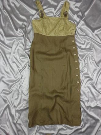 Luxusné krojové šaty, 42