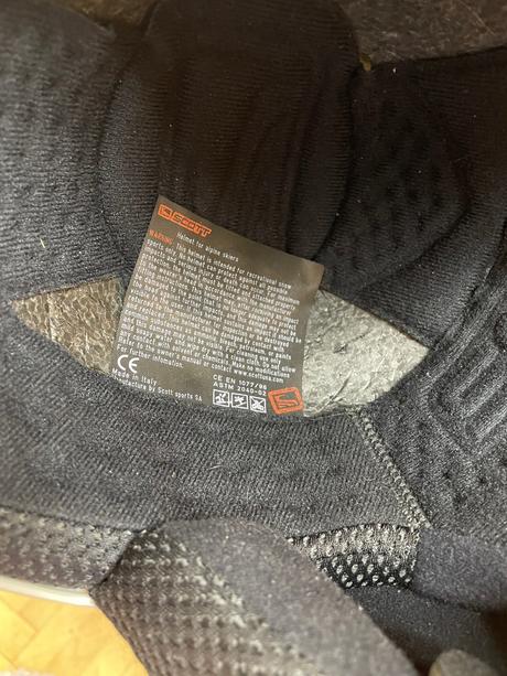 Lyžiarska prilba, xs