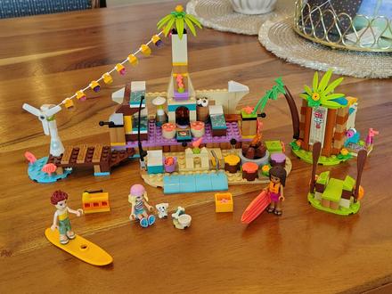 Lego friends 41700 luxusné kempovanie na pláži, 