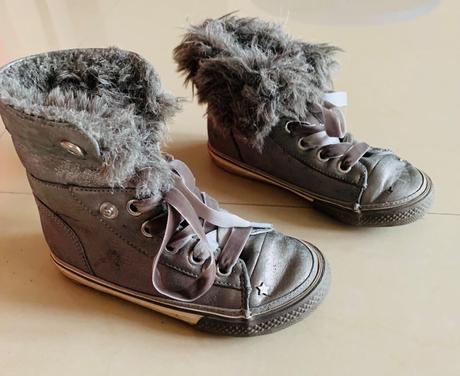 Krasne kozusinkove topanocky next, next,27