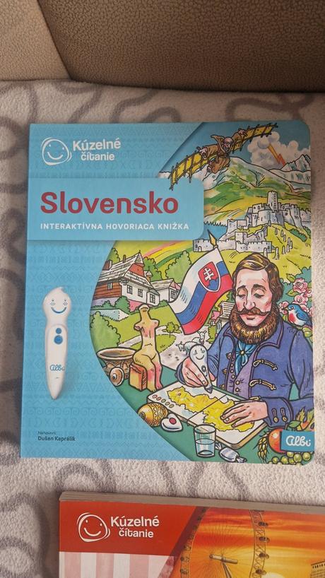 Kuzelne citanie albi- pero a rozne knihy,