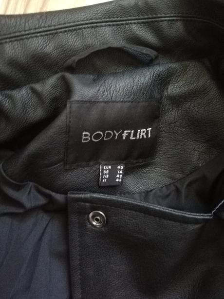 Koženková bunda s výšivkou, bonprix,40