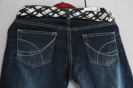 Tmavo modré dámske široké rifle s opaskom s, s