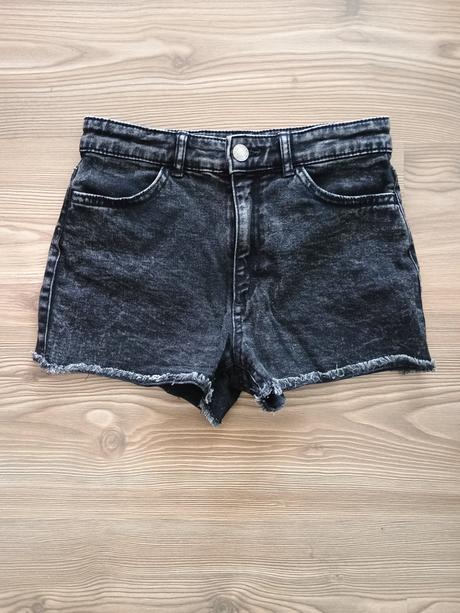 Šortky hm 152, h&m,152